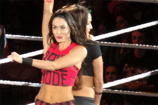 BellaTwins
