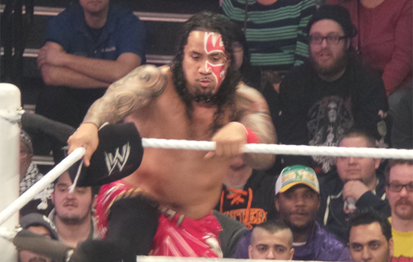 Usos_(WK)3x2_600