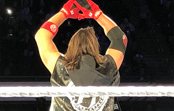 StylesAJ(LeClairBrandon)3x2_600 A.J. Styles suffers injury at WWE live event
