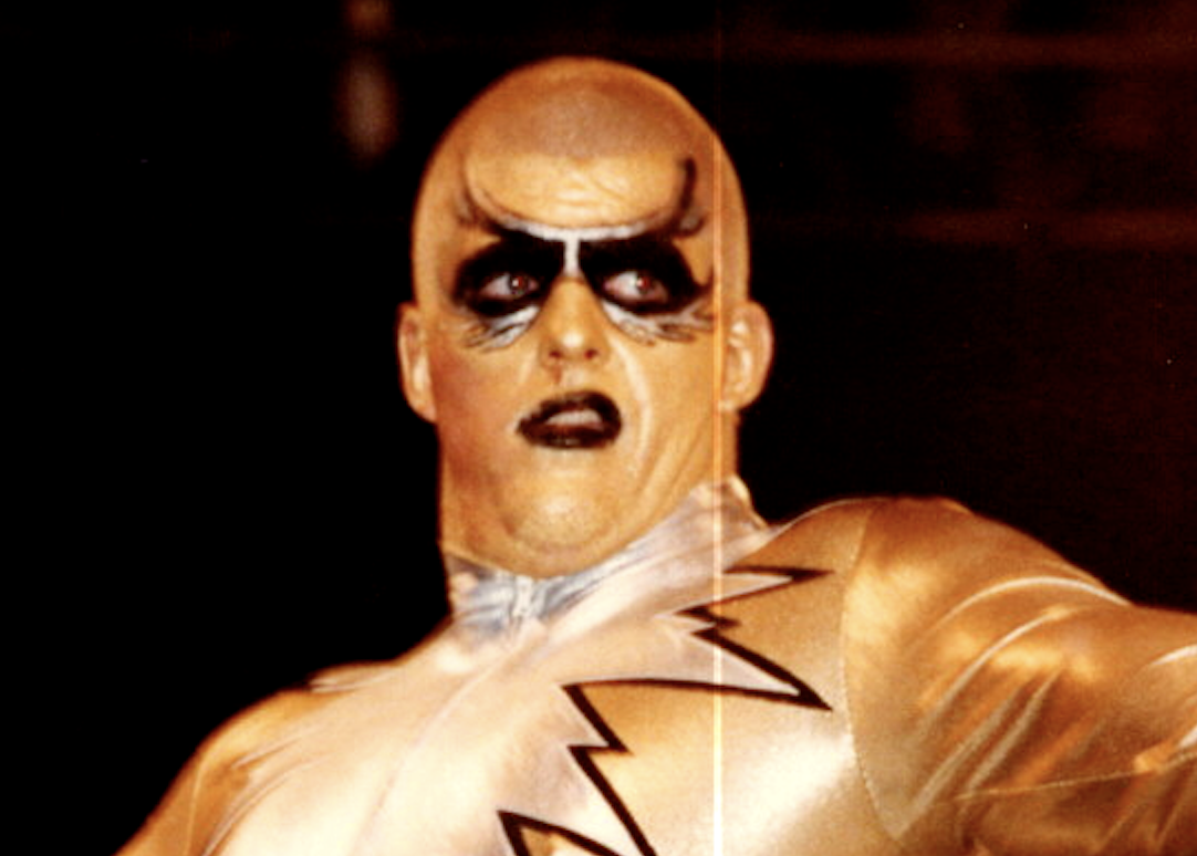 30 YRS AGO – Keller’s WWE Raw Report (2/26/1996): The episode where Goldust read a poem about Roddy Piper being “hard and ripe” and asking when he can “play that bagpipe”